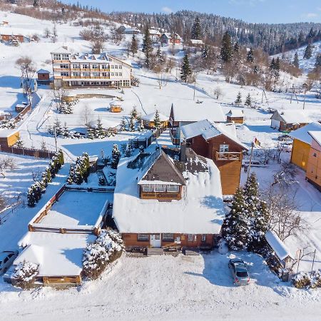 Smerichka Hotel Slavske Buitenkant foto