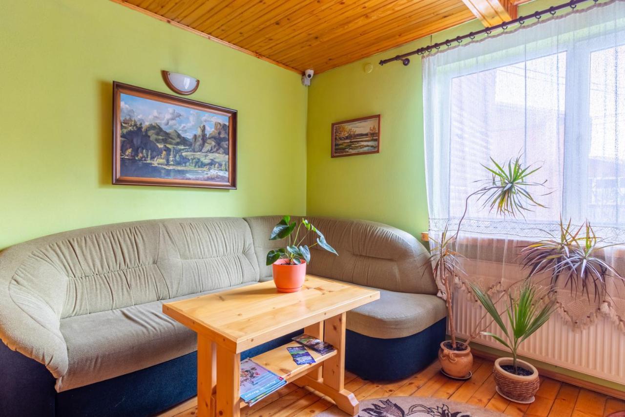 Smerichka Hotel Slavske Buitenkant foto
